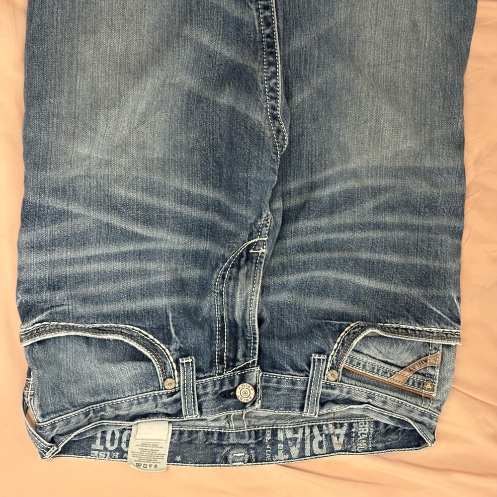 Ariat jeans white stitching relaxed fit amazing condition #baggy #jnco #relaxed